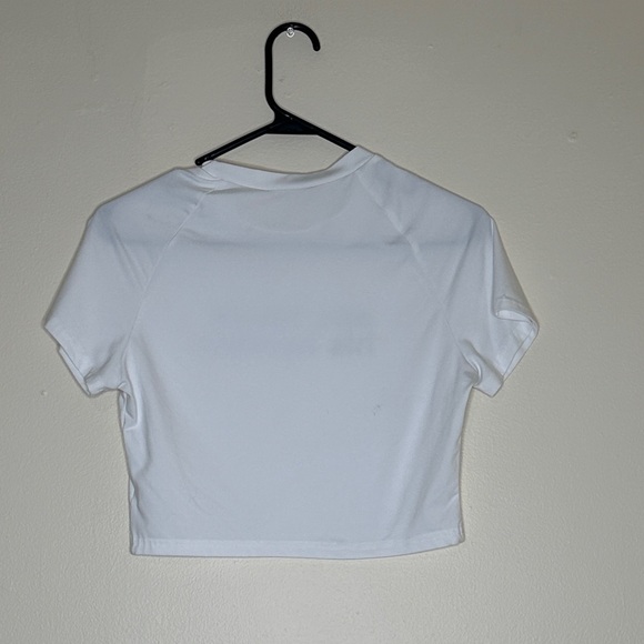 SHEIN Elegant Cream Garment with Black Tag - Picture 3 of 4